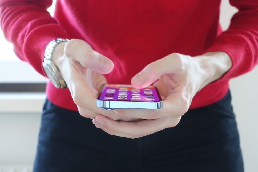 Vad kostar iPhone 13?